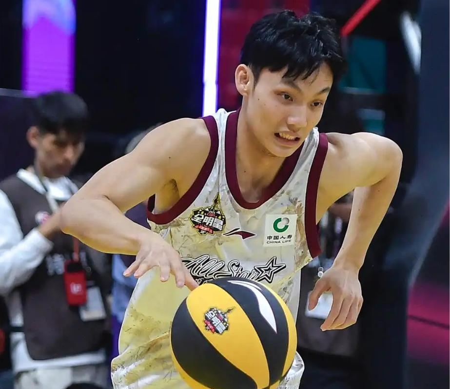 转折点莱比锡状态回暖；CBA常规赛清晨攻防权衡；管理层满意；更衣室氛围转暖的简单介绍-开云官方